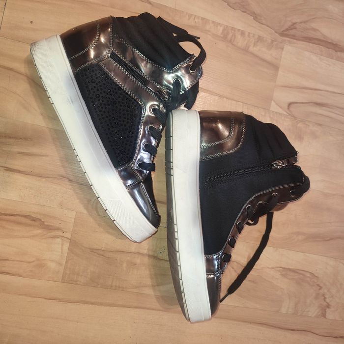 Butki dziewczęce rozmiar 39