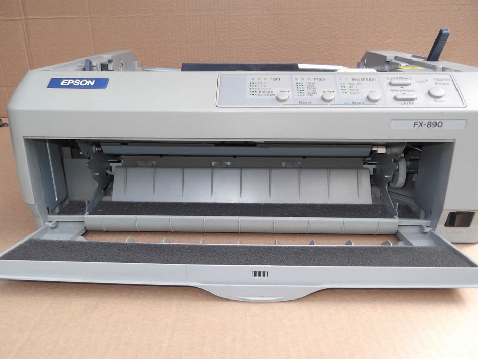 Принтер EPSON FX-890