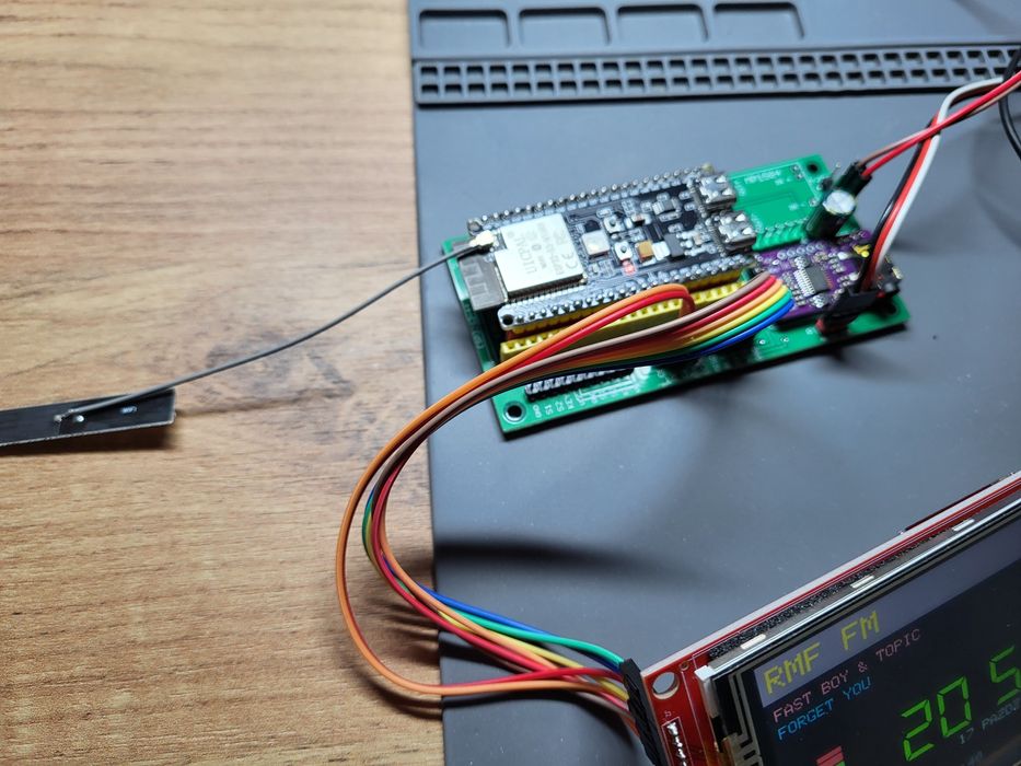 YoRadio , radio internetowe 4 cale