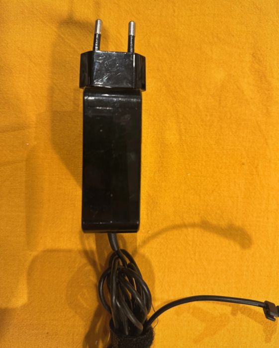 Carregador Asus 66w