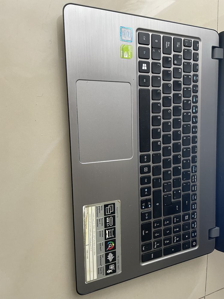 Ноутбук Acer Aspire F5-573G-76GT