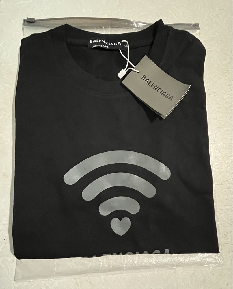 Футболка Balenciaga XL