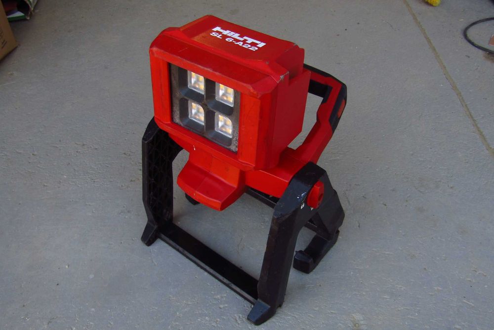 Lampa budowlana HILTI LED SL-6A 22