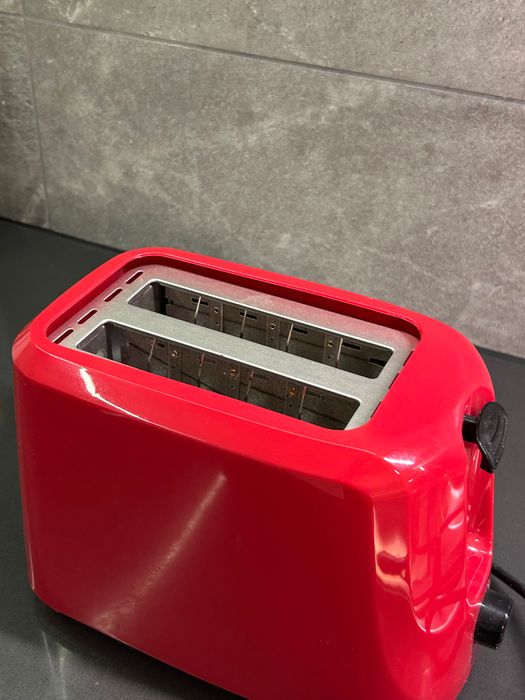 Тостер в ідеальному стані