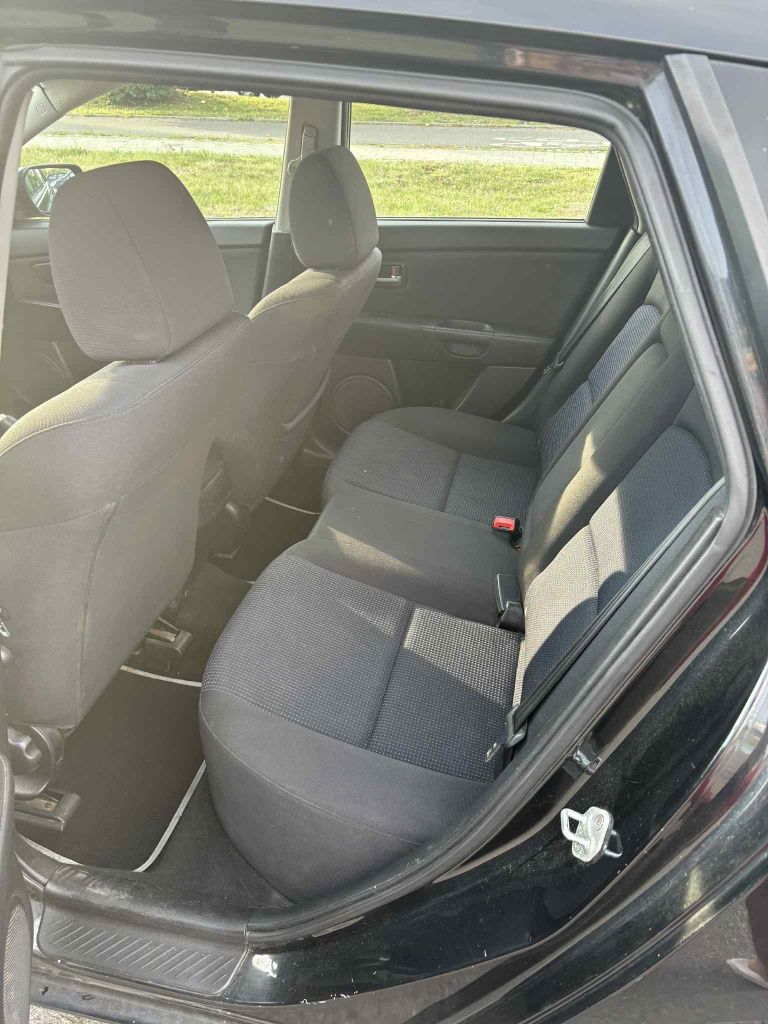 Mazda 3 • 2006 • 1.6 benzyna • Czarna • Manual