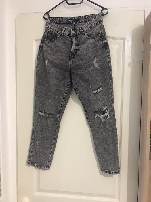 Джинси жіночі стильні