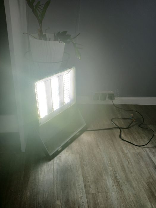Naświetlacz stecom lighting