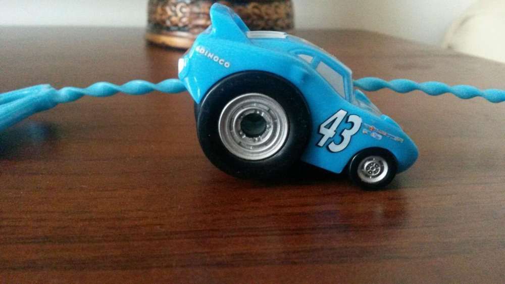 Auta Cars Dinoco