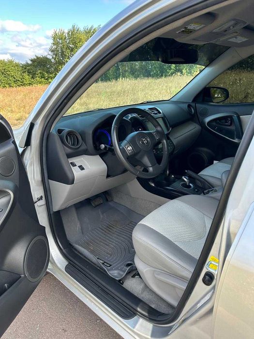 Toyota RAV4 EV, 2014