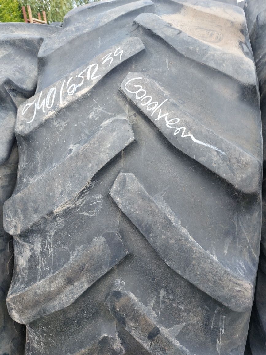 540/65R34 Goodyear opony używane rolnicza para