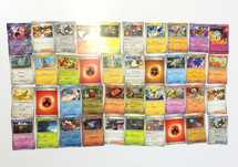 Karty Pokémon Karmesin & Purpur Maskarada w Zmierzchu Boosterpack