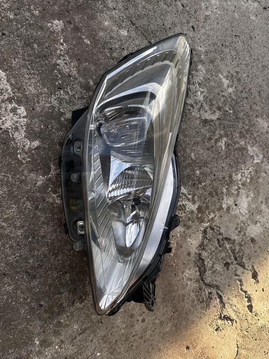 Lampa peugeot 508 prawy przod
