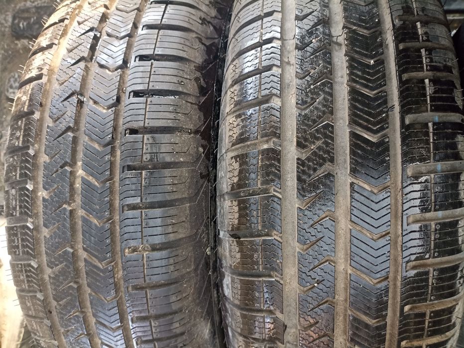 Opony całoroczne wielosezonowe 215/70/15 vredestein