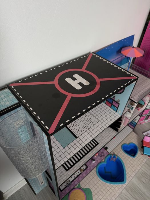 Domek LOL surprise OMG gratisy