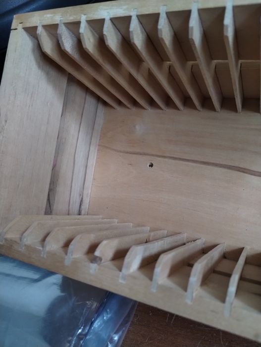 Organizador Cds madeira pinho