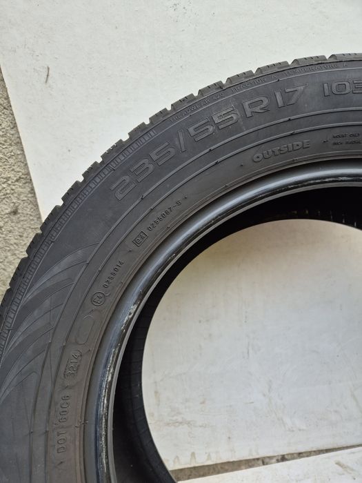 Шини 235/55/17, Nokian  (448)