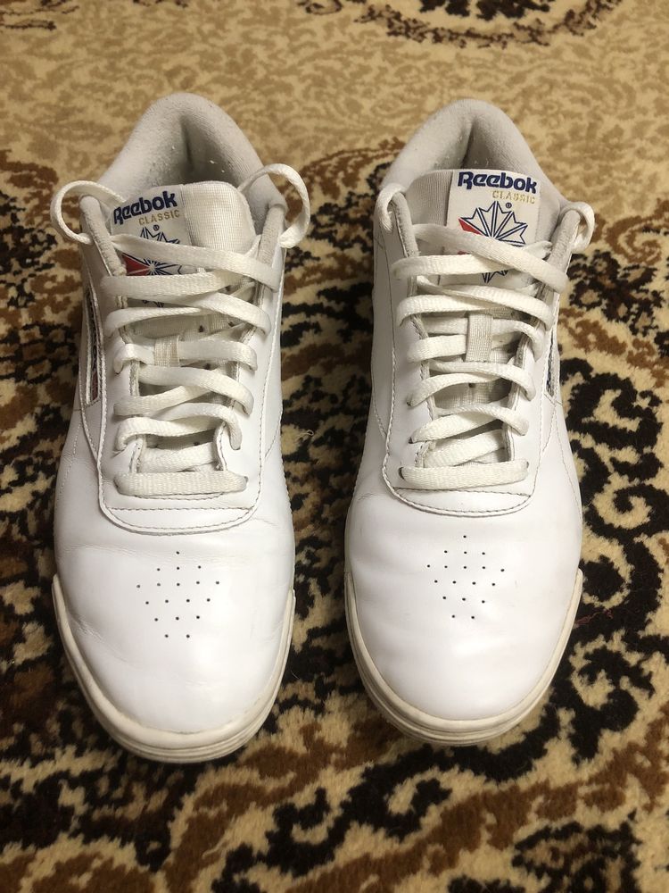 Кроссовки черные adidas р 43. Крос серые SKECHErS р 45 Крос Reebok р43
