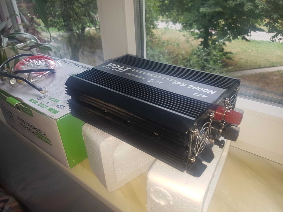 Перетворювач напруги новий Volt Polska IPS 2600 N 12/230V (1300/2600W)