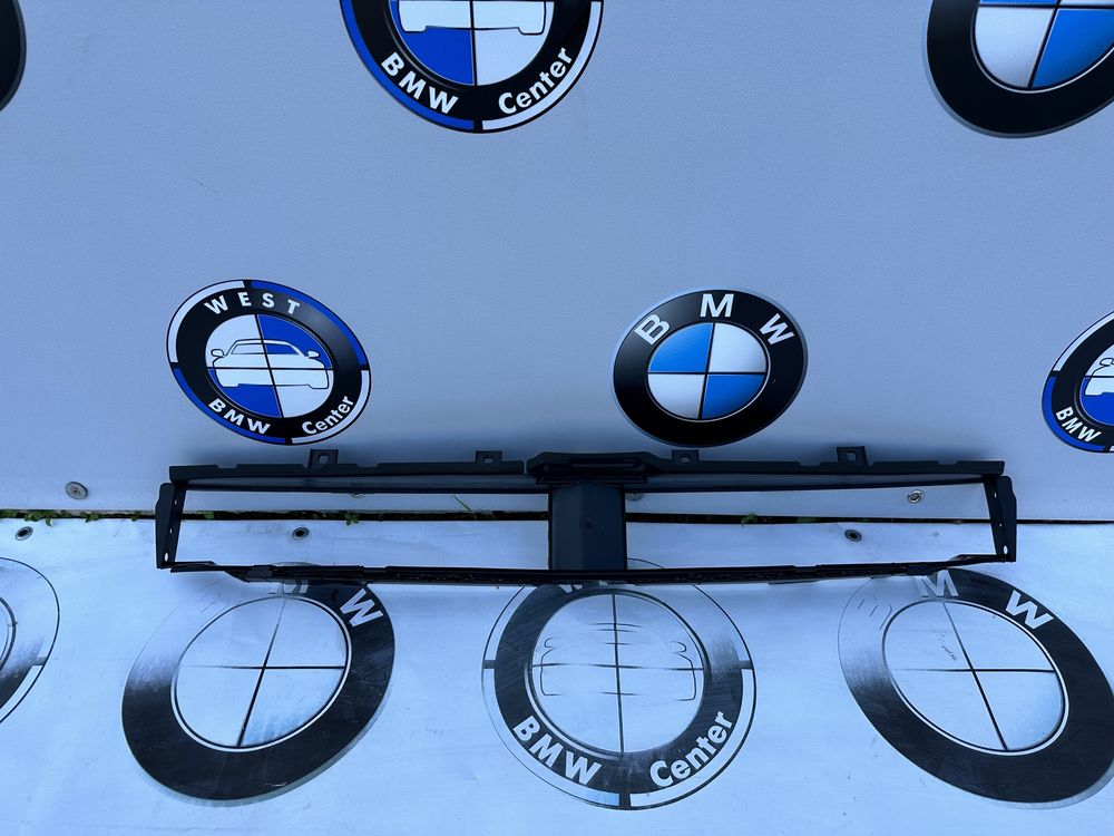 BMW G30 G31 повітровід нижній бмв г30 г31 воздуховод радіаторів нижній