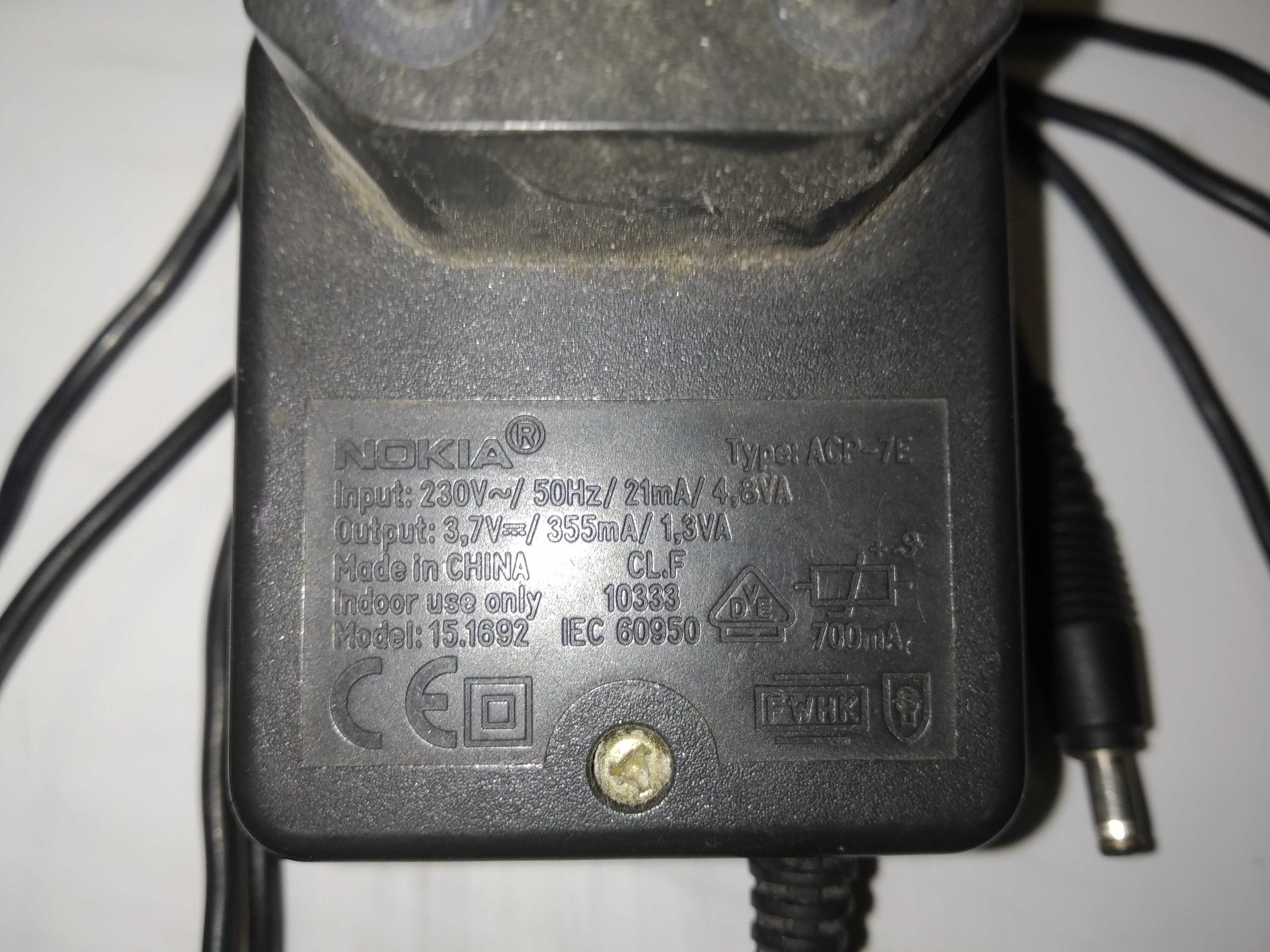 Зарядное Travel Charger CDQ-001 (для фонариков и тел.Nokia), и др. 12v