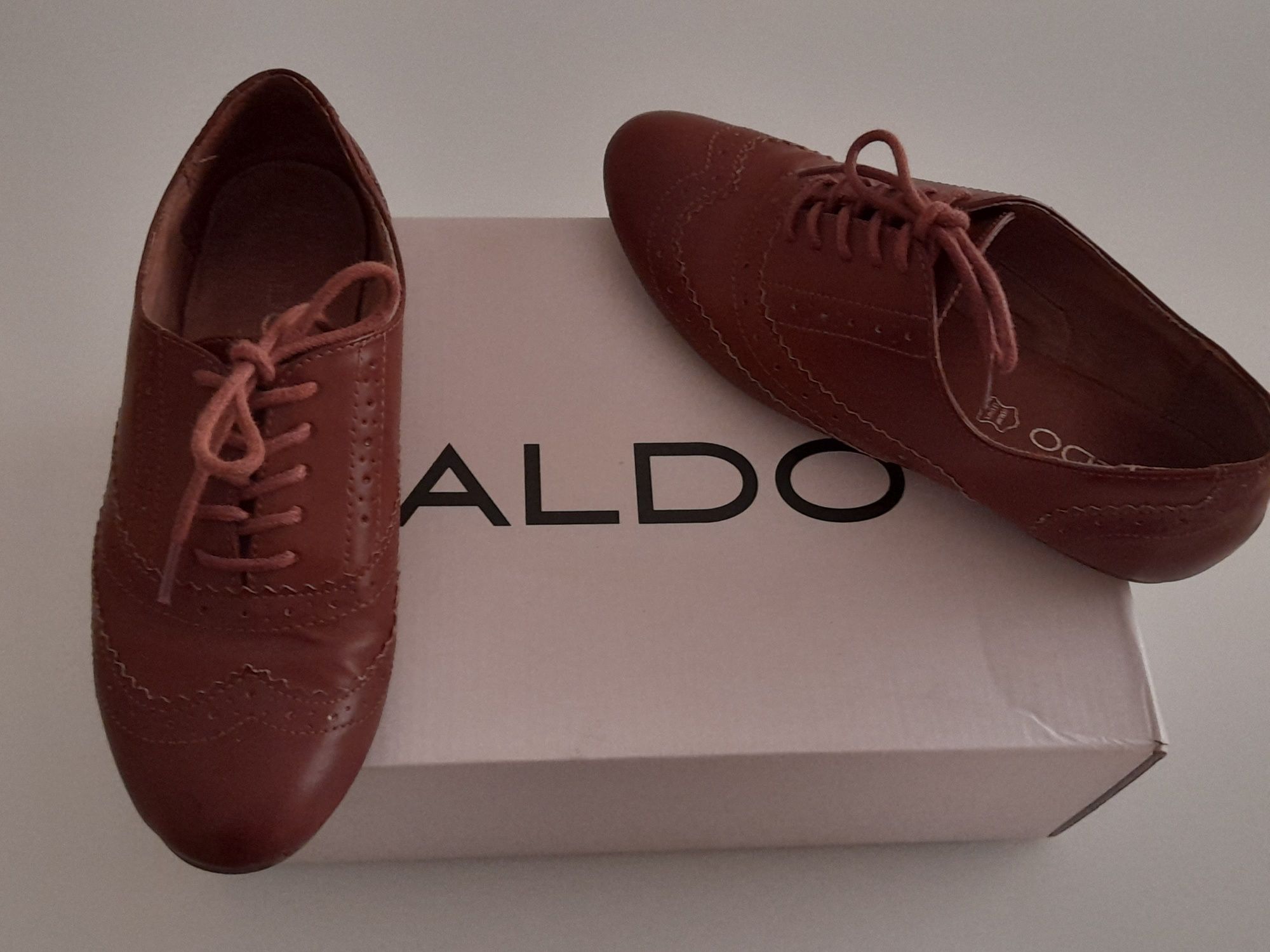 Sapato ALDO camel