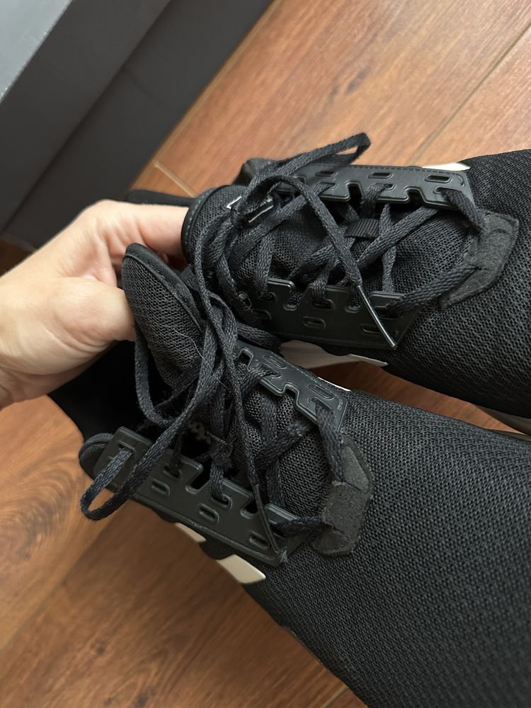 Крлсівки чоловічі Adidas