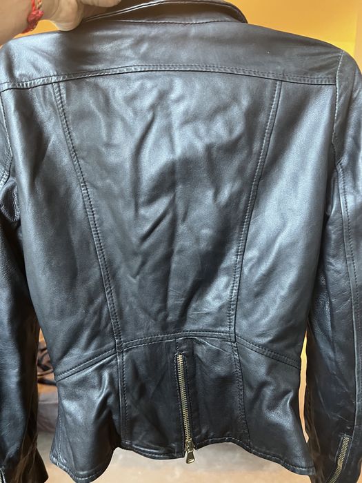 Продам куртку (Италия) из натуральной кожи в отличном состоянии