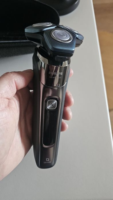 Maquina de barbear Philips s7783