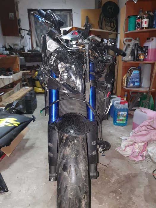 Yamaha FZ8 abs fazer, uszkodzony