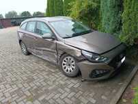 Hyundai I30 Uszkodzony Hyundai i30 1.0T-GDI Wersja Comfort 2021 Rok