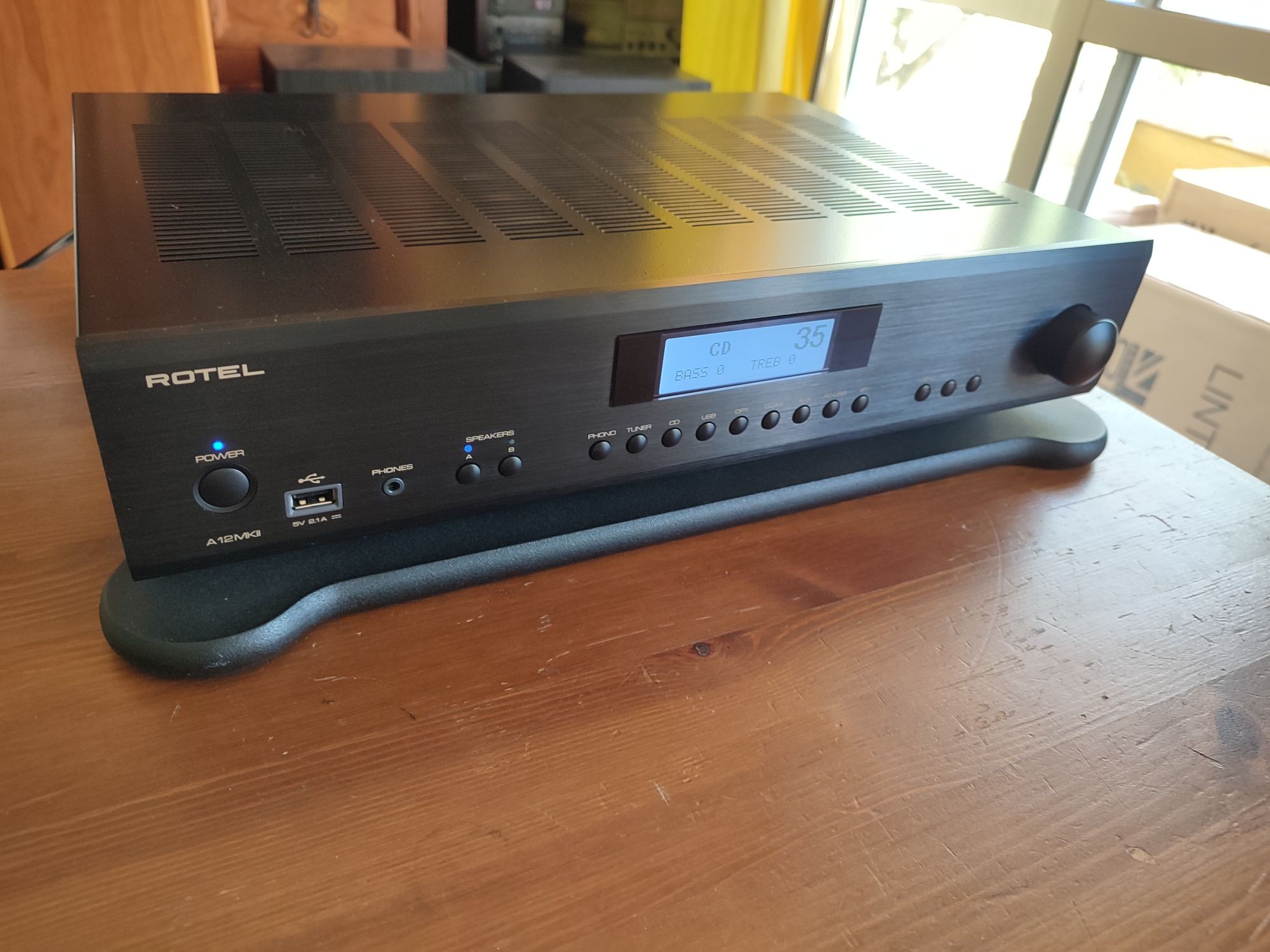Rotel A-12 MK2 Amplificador Hi-Fi C/Novo!