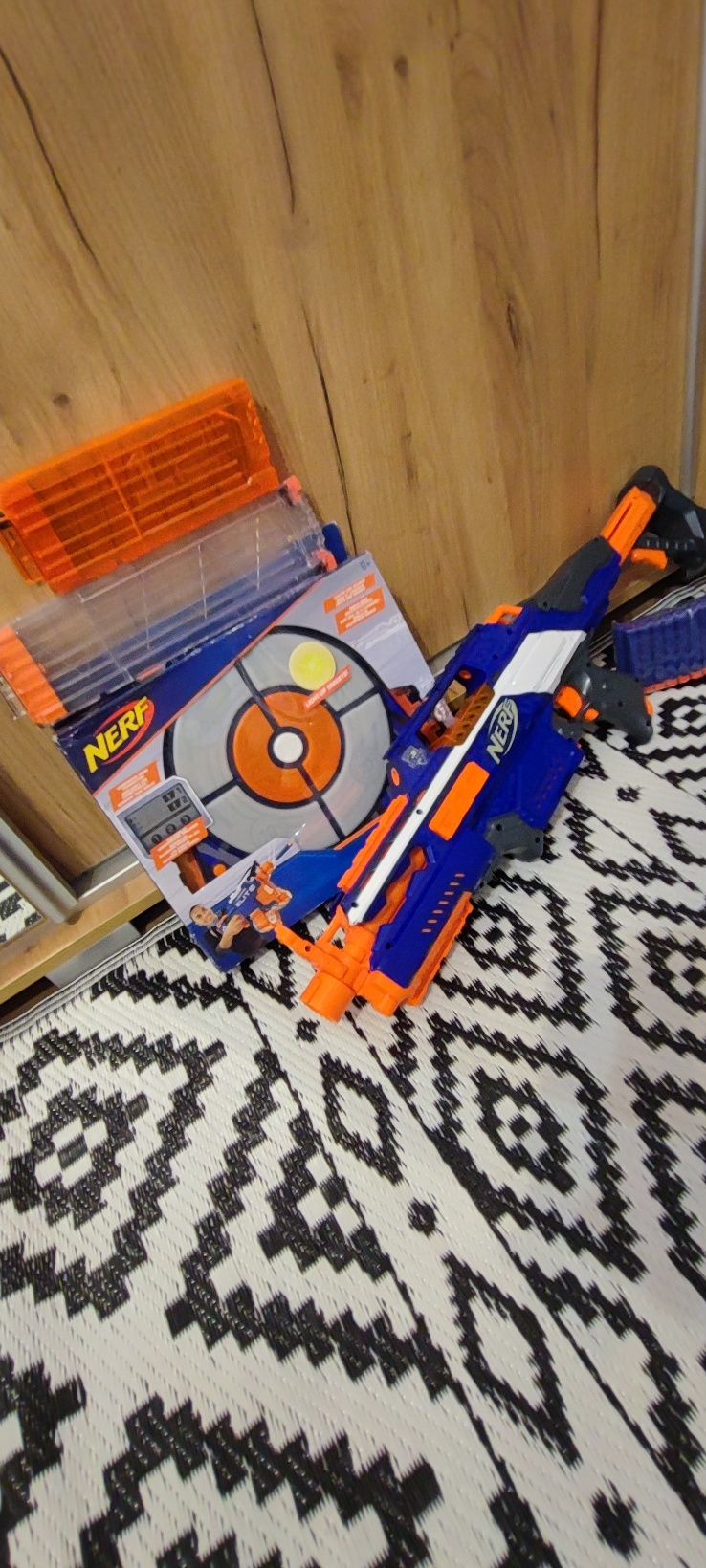 Na prezent świąteczny  Nerf karabin N-Strike