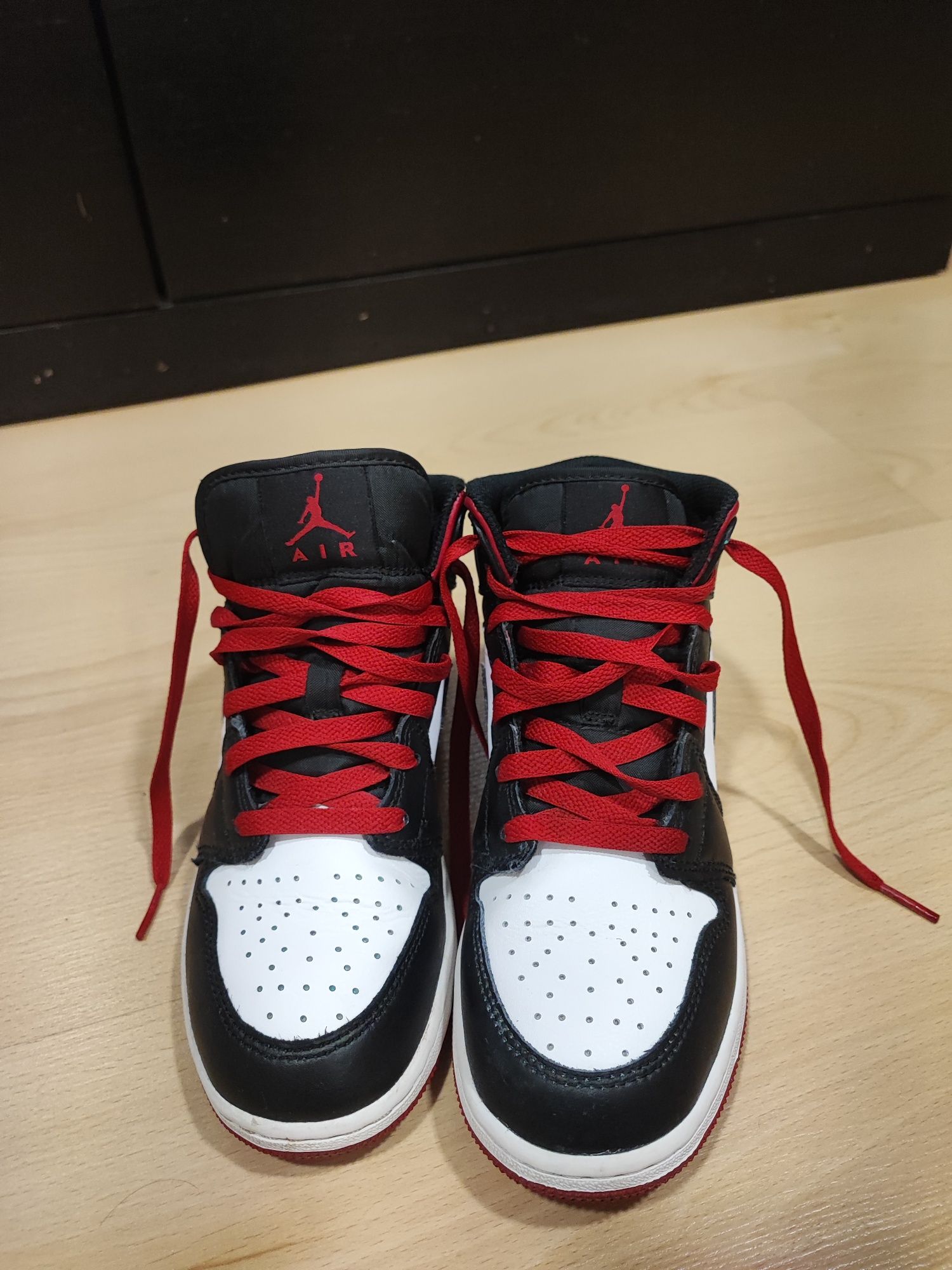 Nike Air Jordan 1