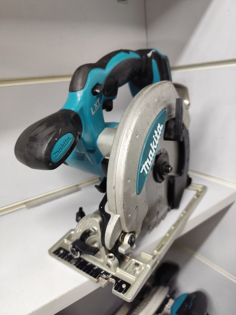 Makita DSS610 акумуляторна паркетка Макіта оригінал