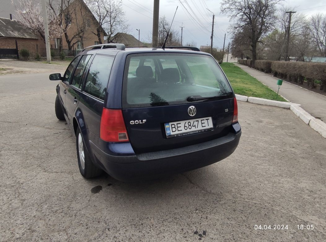 Продам Volkswagen Golf 4