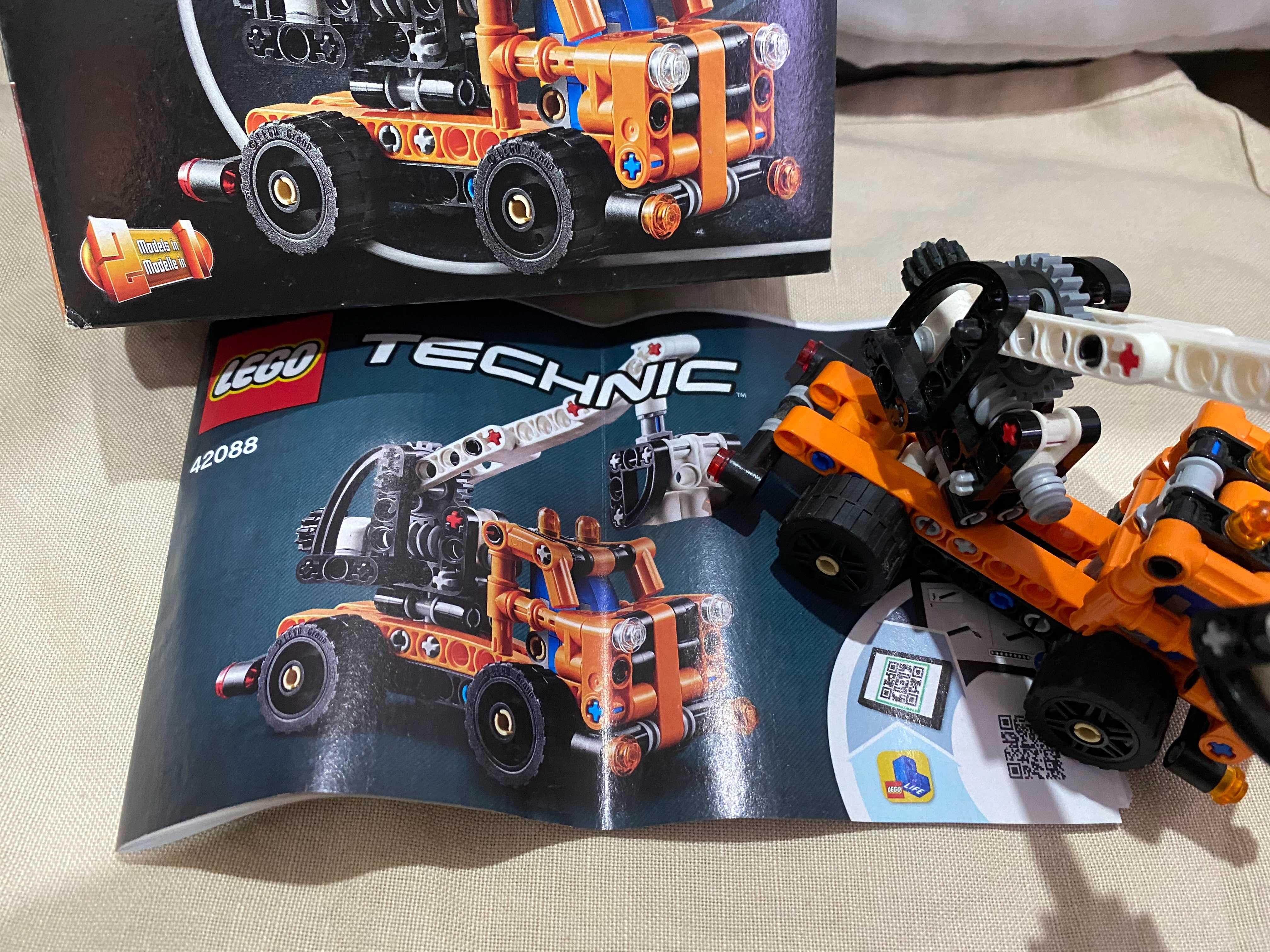 Lego Technic - Modelo 42088 **Descontinuado**