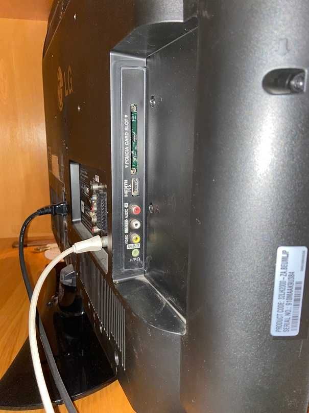 Telewizor LG 32 cale, LCD