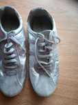 16. Srebrne buty damskie sportowe rozmiar 41