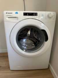 Máquina de lavar roupa Candy usada