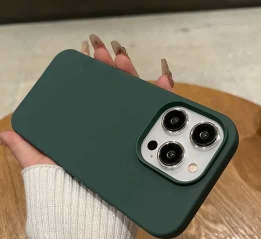 Чехол на  iPhone 13, 15 PRO MAX