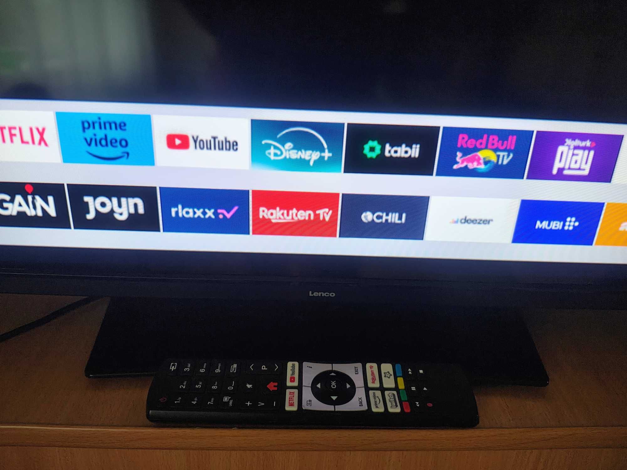 Телевізор LENCO DVL-3273BK Smart TV з вбудованим DVD-програвачем