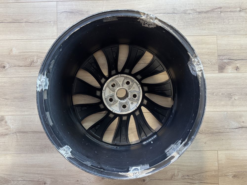 Диски Tesla Model Y Performance Uberturbine R21
