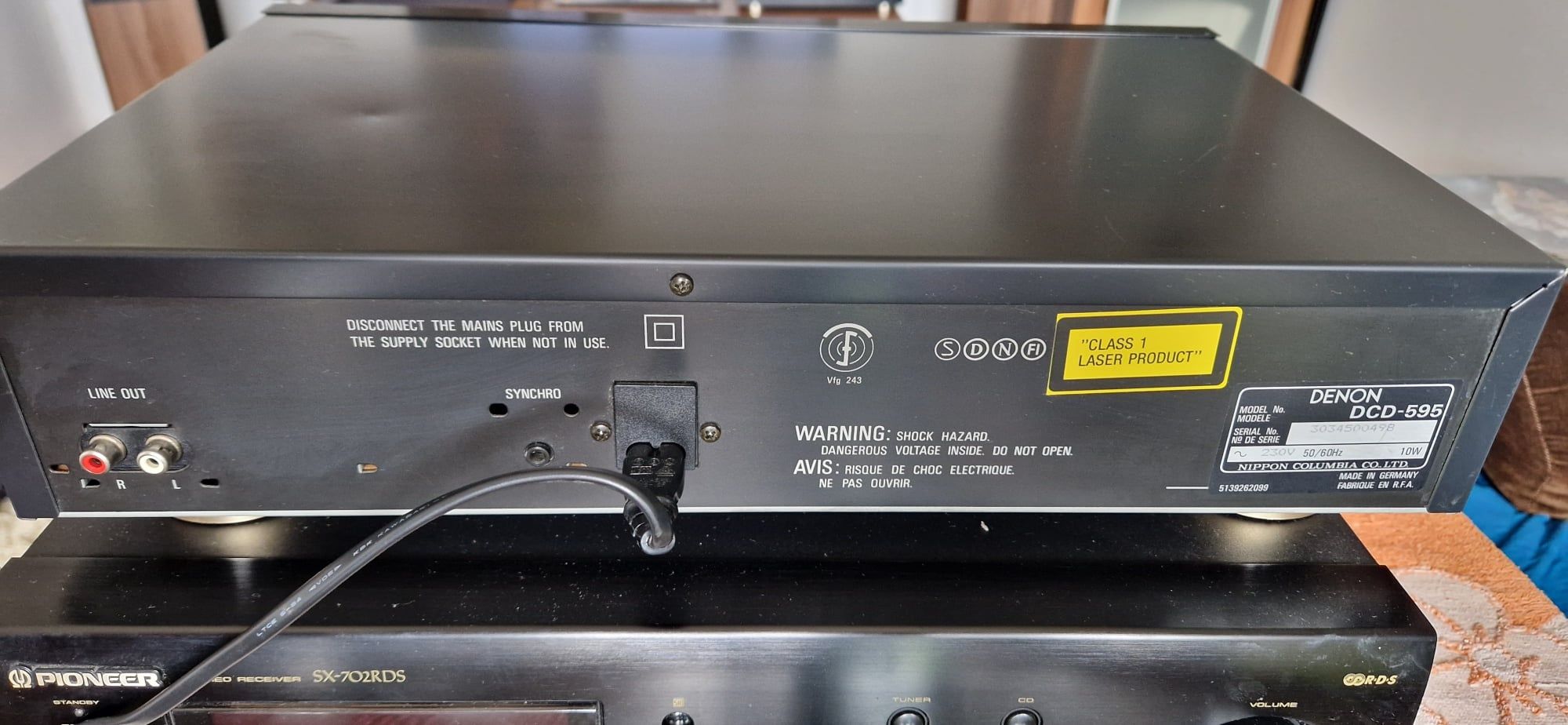 Compact Denon DCD595