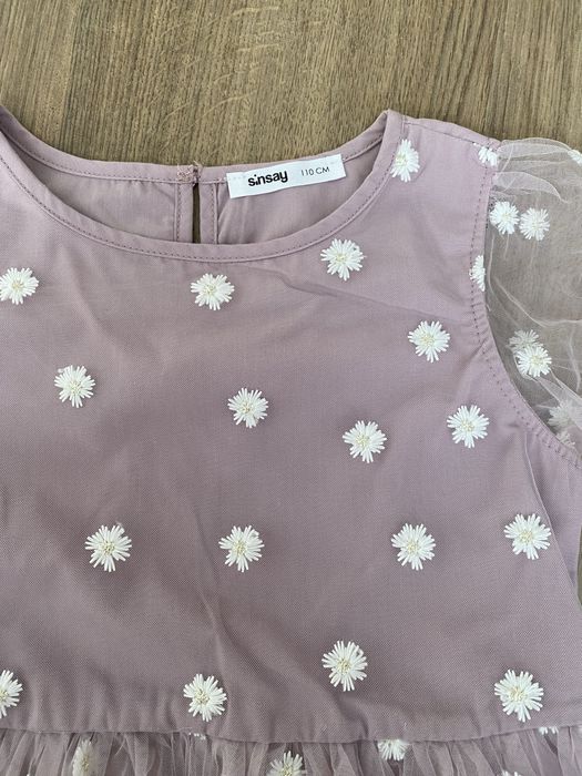 Святкова нарядна стильна сукня