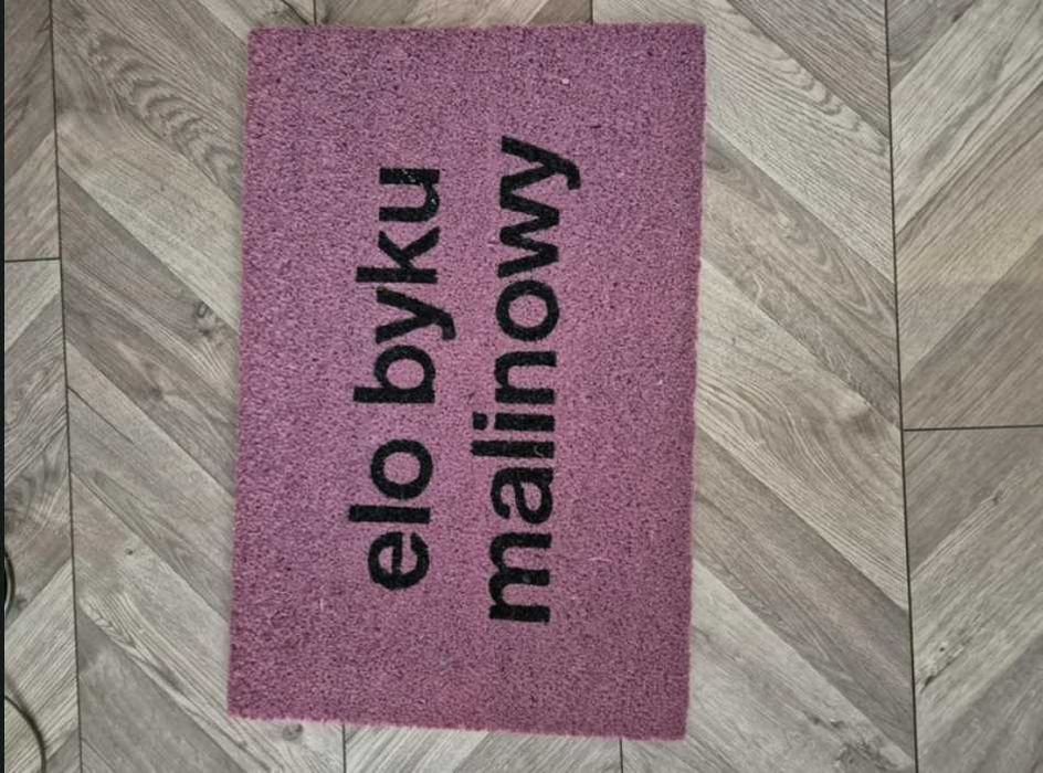Nowa wycieraczka włodi 444. Elo byku malinowy.
