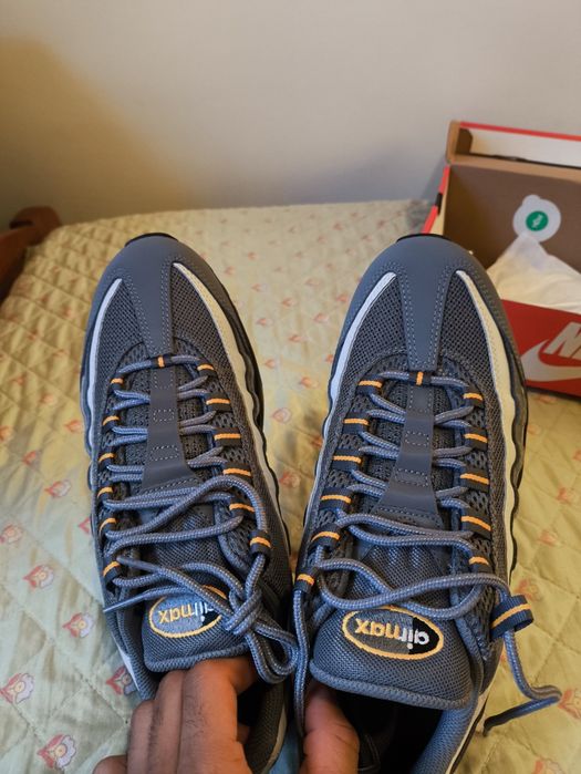 Air max 95 novo nunca usado e 100 original comprado na loja da nike