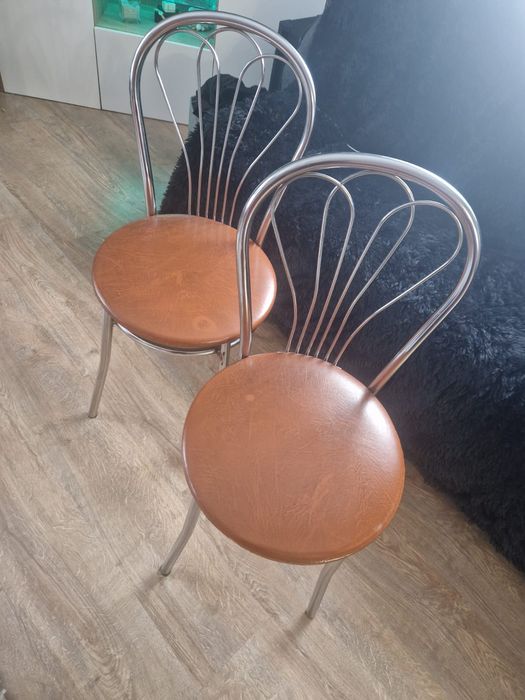 Stół Kuchenny z krzesłami