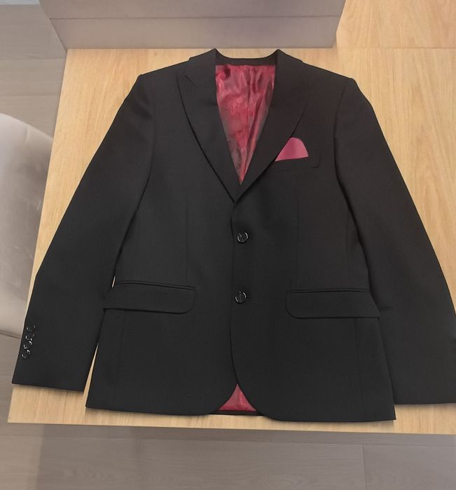 Garnitur młodzieżowy krój