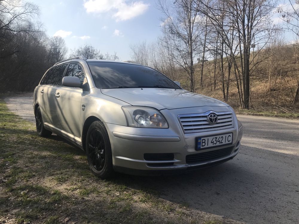 Продам Toyota avensis