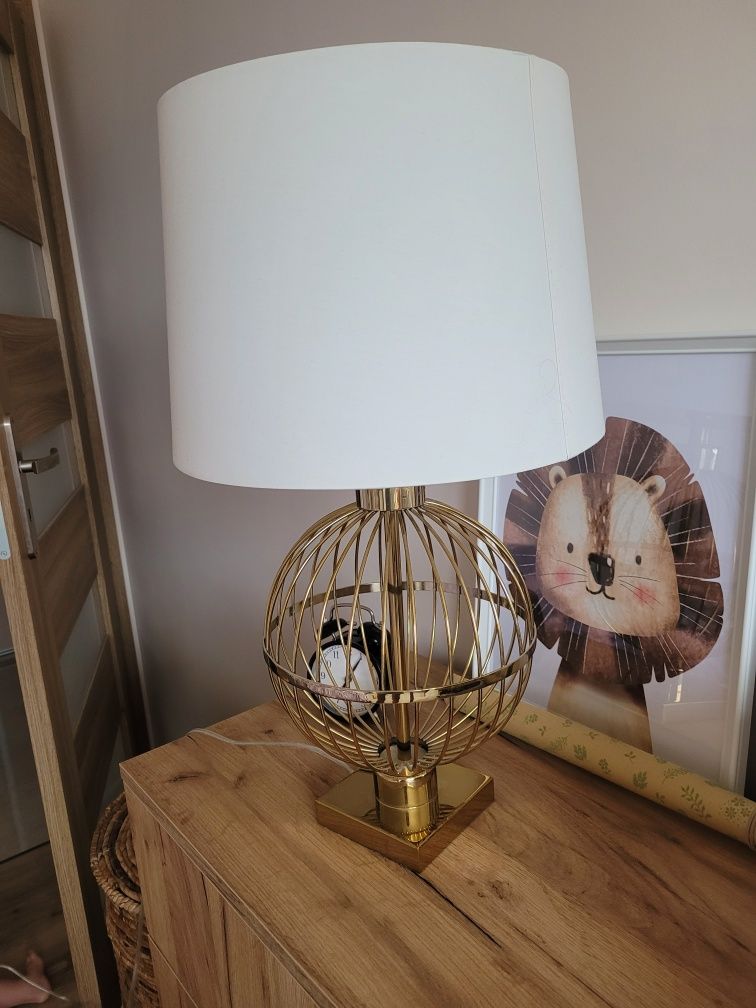 Lampa w stylu glamour
